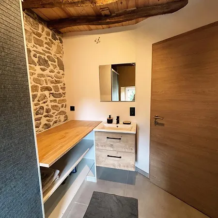 Ancienne Ferme Totalement Renove Moderne A Vakantiehuis