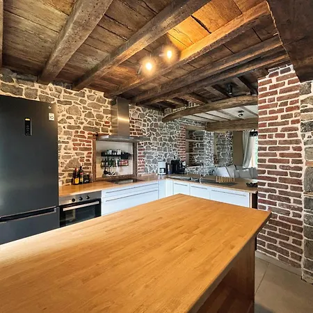 Close From Ardenne - Fully Renovated Modern In *