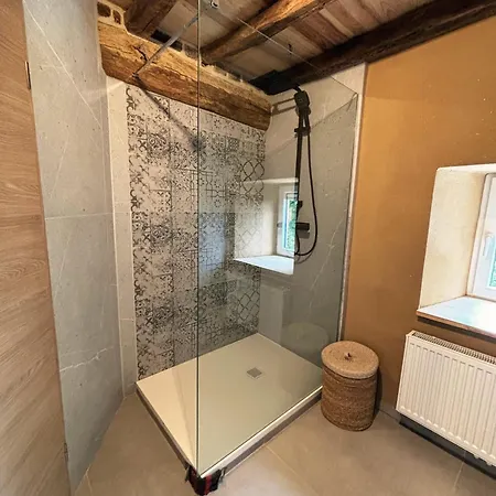 Ancienne Ferme Totalement Renove Moderne A Baelen